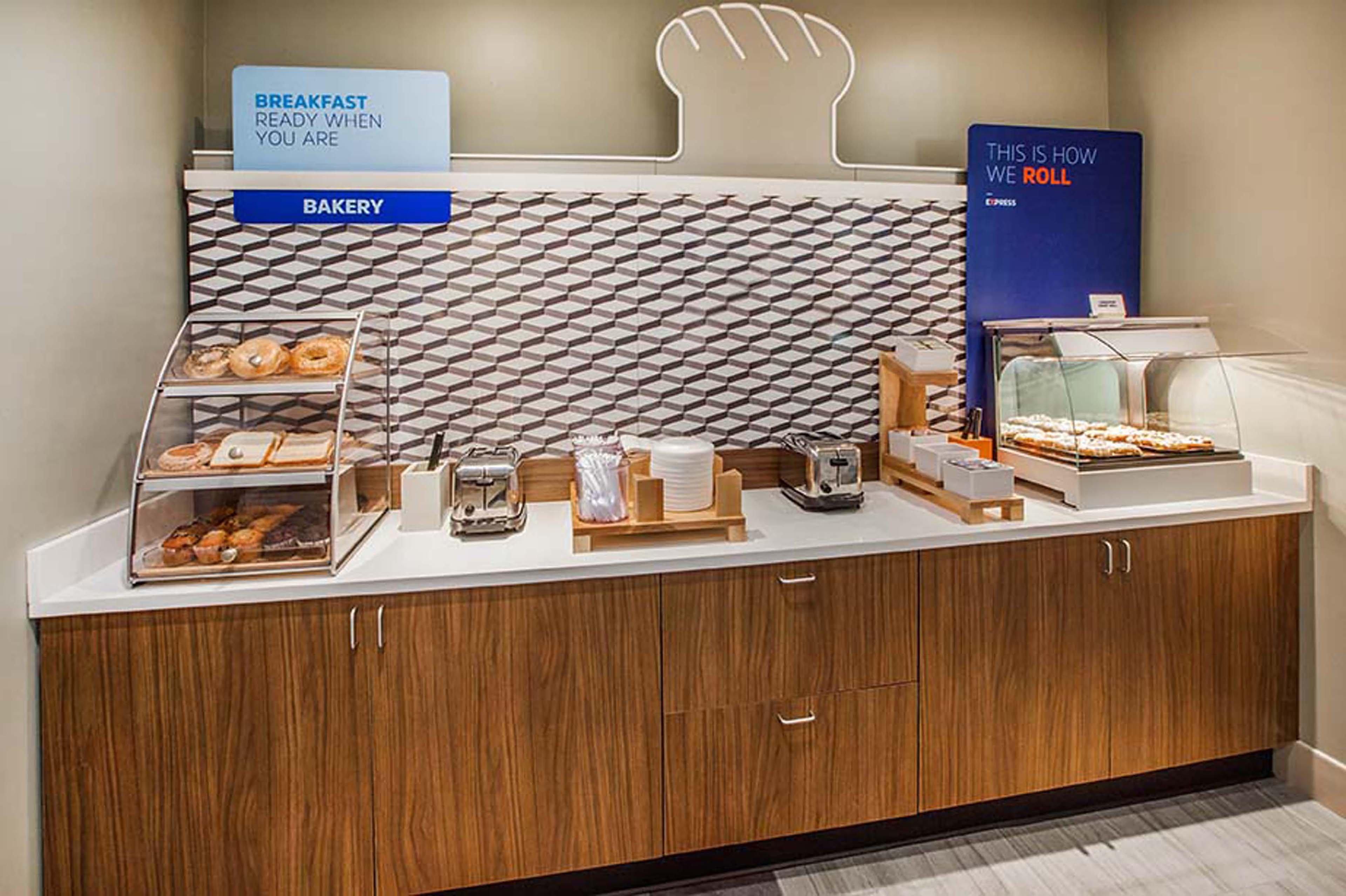 Holiday Inn Express New Orleans Downtown By Ihg Экстерьер фото